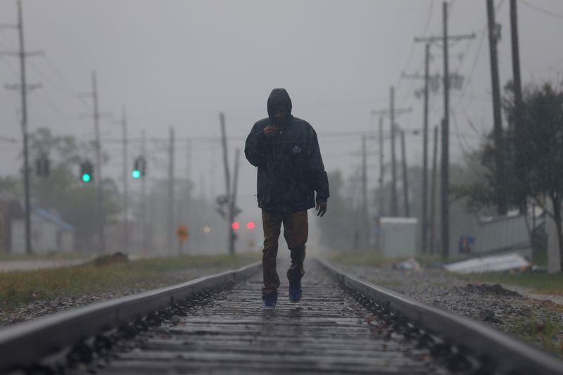 &copy; Reuters. Hurricane Delta in Lake Charles