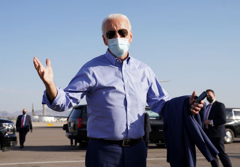 &copy; Reuters. U.S. Democratic presidential candidate Joe Biden campaigns in Las Vegas, Nevada