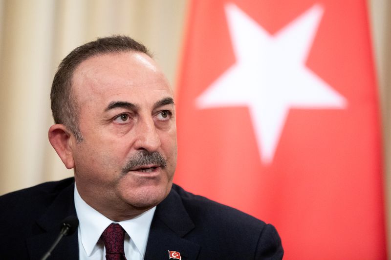 &copy; Reuters. تركيا تطلب من روسيا الضغط على أرمينيا للالتزام بهدنة ناجورنو قرة باغ