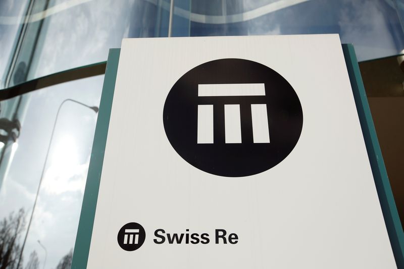 &copy; Reuters. FILE PHOTO:  The logo of insurance company Swiss Re is seen in front of its headquarters in Zurich