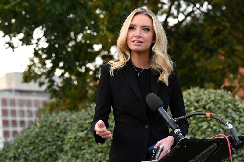 &copy; Reuters. FILE PHOTO: White House Press Secretary Kayleigh McEnany speaks to members of the media at the White House in Washington