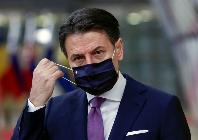© Reuters. رئيس الوزراء إيطاليا: قيود كوفيد الجديدة هدفها تجنب فرض إجراءات عزل عام ثانية