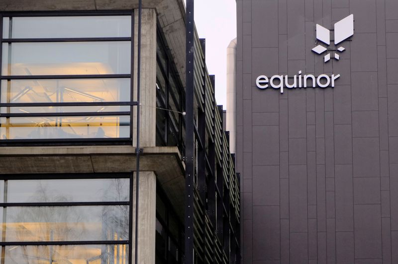 &copy; Reuters. FILE PHOTO: Equinor&apos;s logo is seen at the company&apos;s headquarters in Stavanger