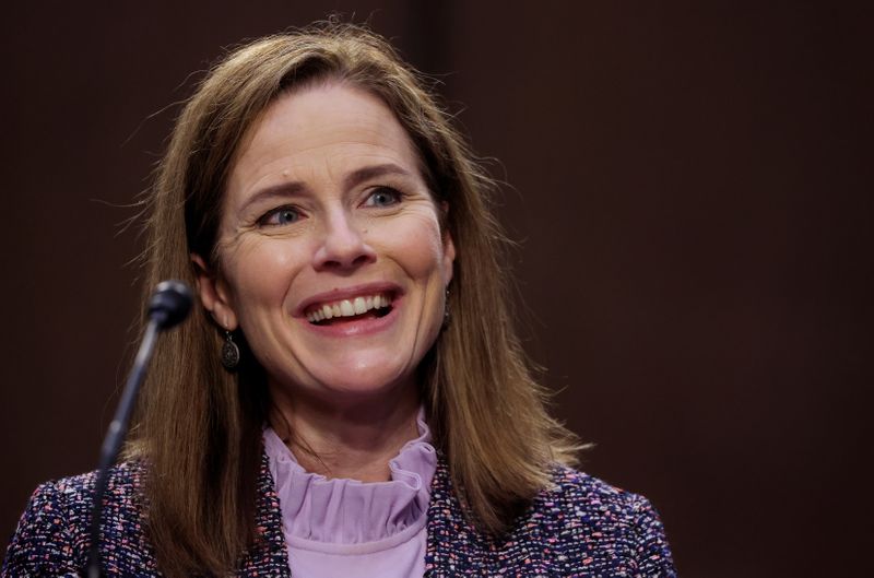 © Reuters. Senate Judiciary Committee holds confirmation hearing for Supreme Court nominee Coney Barrett on Capitol Hill in Washington