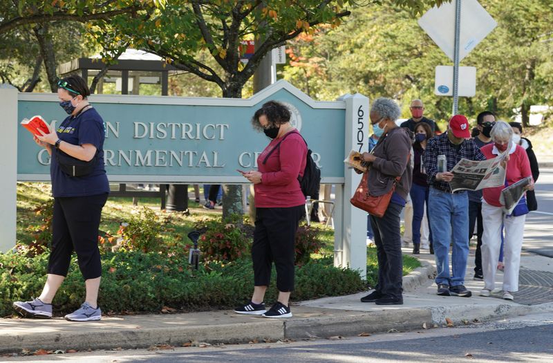 &copy; Reuters. Early voting begins in Annandale, Virginia