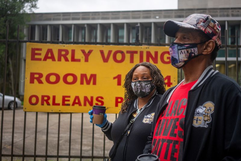 © Reuters. Early voting begins in Louisiana