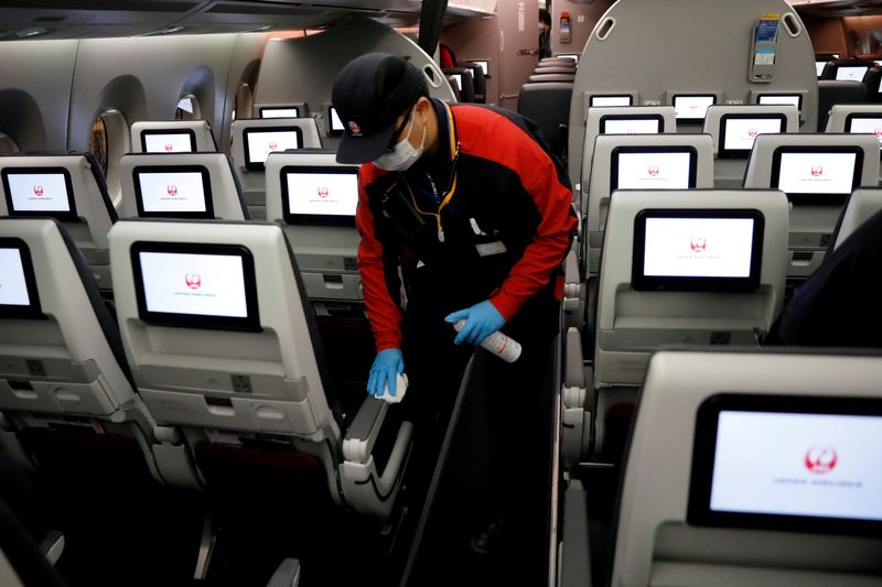 &copy; Reuters. FILE PHOTO: Outbreak of the coronavirus disease (COVID-19), in Tokyo