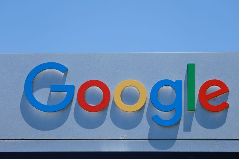 © Reuters. FILE PHOTO: A Google sign is shown at one of the company's office complexes in Irvine, California