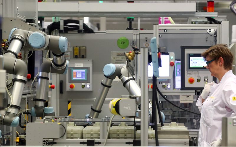 &copy; Reuters. دراسة: الروبوتات تقضي على 85 مليون وظيفة خلال خمس سنوات