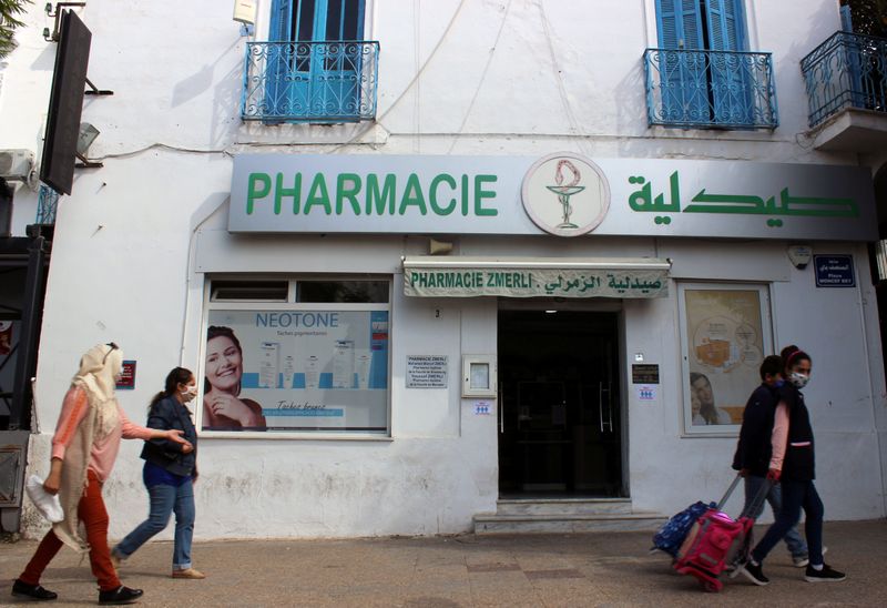 &copy; Reuters. امتلاء أقسام العناية المركزة بالمستشفيات العامة في تونس بنسبة 80%