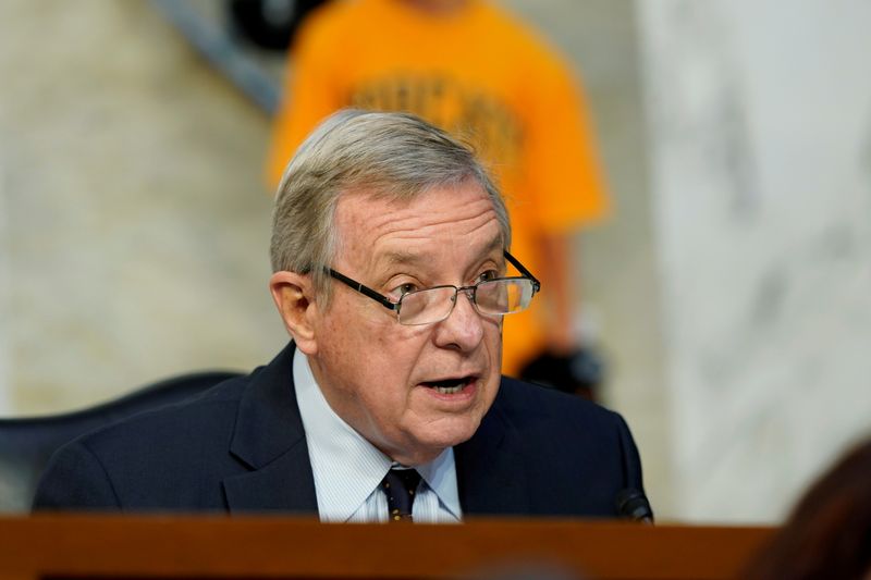 © Reuters. FILE PHOTO: U.S. Senate holds confirmation hearing for Barrett to be Supreme Court justice in Washington