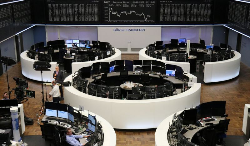 &copy; Reuters. Panoramica dello Borsa di Francoforte, 1 ottobre 2020