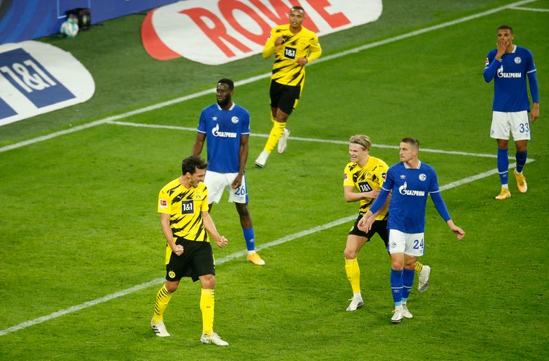 &copy; Reuters. Bundesliga - Borussia Dortmund v Schalke 04