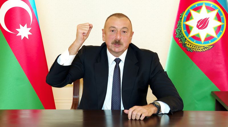 &copy; Reuters. علييف: أذربيجان تريد حل الصراع في ناجورنو قرة باغ بالطرق السياسية والعسكرية