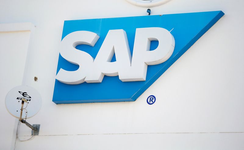&copy; Reuters. Il logo Sap presso gli uffici dell&apos;azienda Sap a Woodmead, Johannesburg