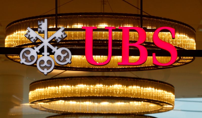 &copy; Reuters. FILE PHOTO: The logo of Swiss bank UBS is seen at a branch office in Basel