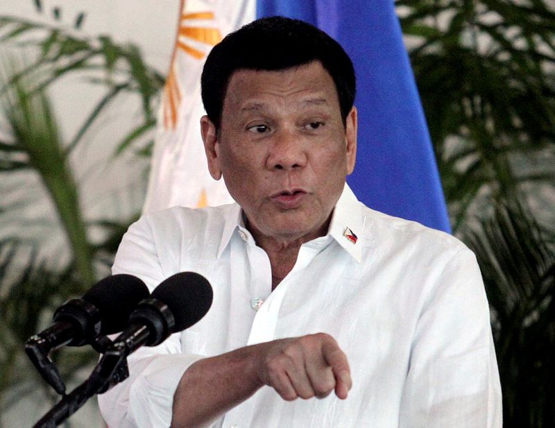 &copy; Reuters. フィリピン、新型コロナワクチン購入は政府間取引望む＝大統領