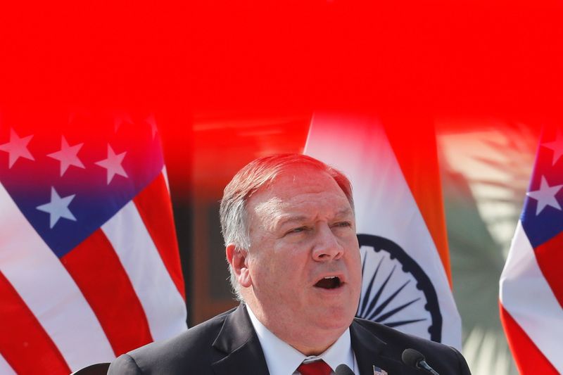 &copy; Reuters. U.S. Secretary of State of Mike Pompeo and U.S. Defense Secretary Mark Esper visit India
