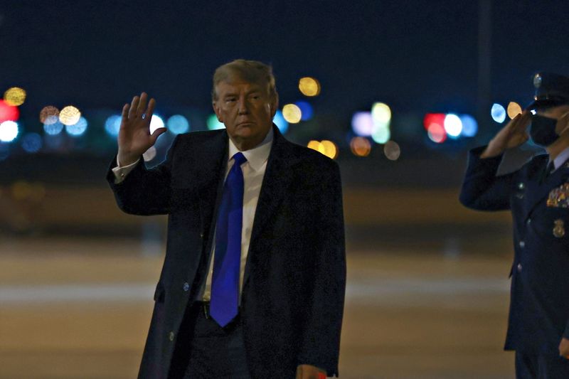 &copy; Reuters. U.S. President Trump arrives aboard Air Force One at McCarran International Airport in Las Vegas, Nevada