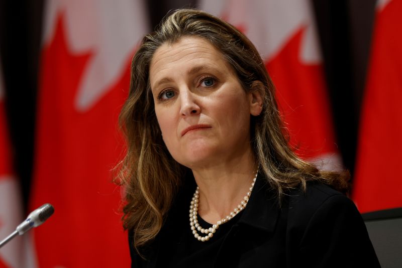 &copy; Reuters. Canada&apos;s Deputy Prime Minister and Minister of Finance Chrystia Freeland takes part in a news conference on Parliament Hill in Ottawa