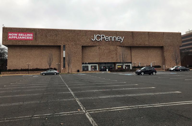 &copy; Reuters. A JCPenney store is pictured at a mall in Langhorne