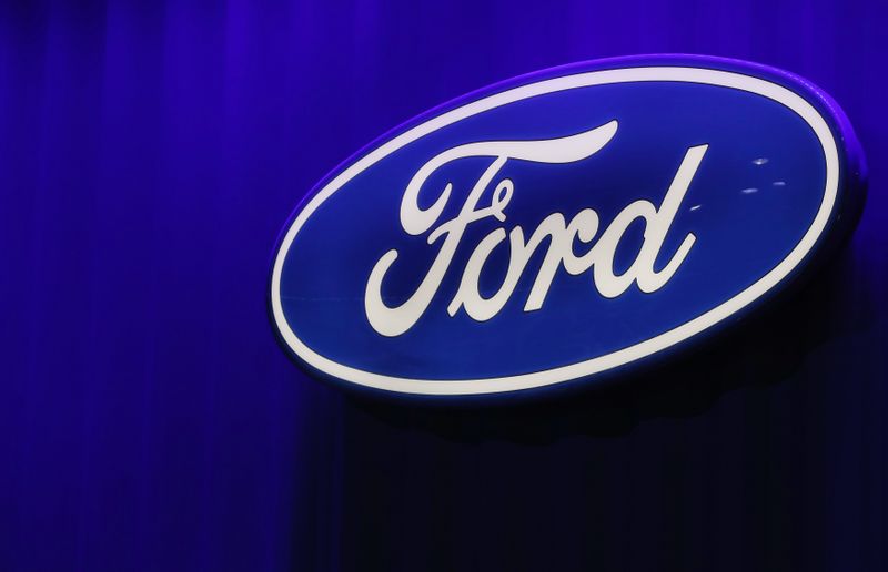 &copy; Reuters. Ford logo is seen at the North American International Auto Show in Detroit, Michigan