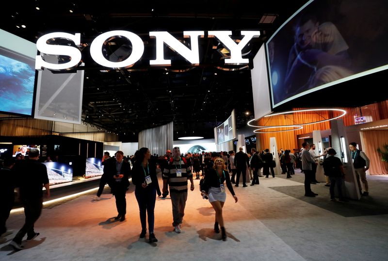 © Reuters. FILE PHOTO: A view of the Sony booth during the 2020 CES in Las Vegas