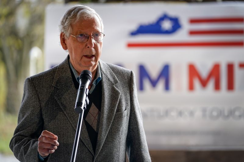 &copy; Reuters. Mitch McConnell attends a campaign event in Smithfield, Kentucky