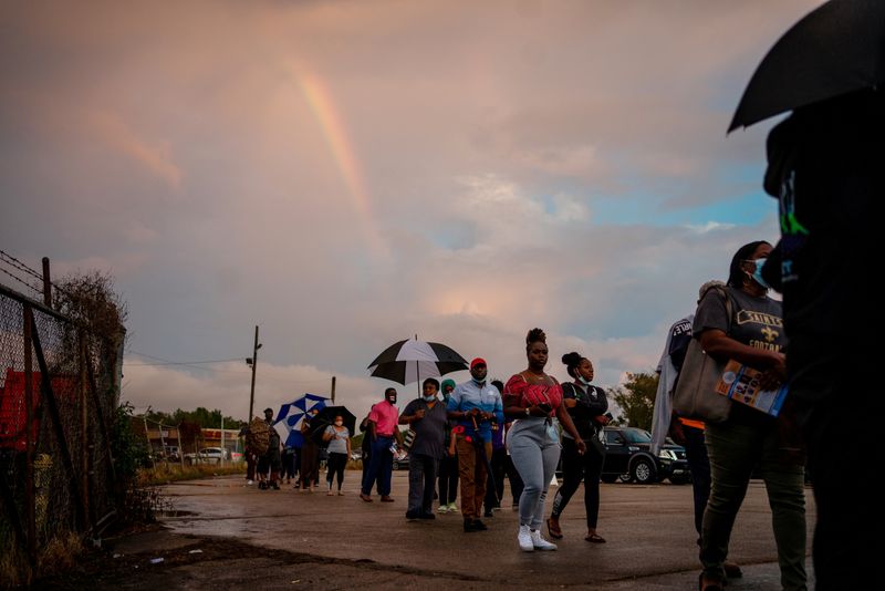 &copy; Reuters. FILE PHOTO: Early voting ends in Louisiana