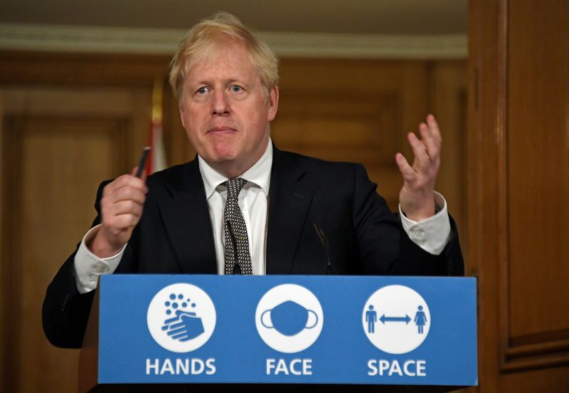 © Reuters. FILE PHOTO: Britain's Prime Minister Boris Johnson speaks during a press conference at 10 Downing Street in London