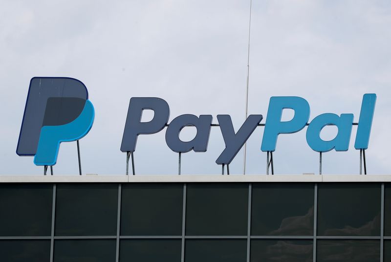 &copy; Reuters. FILE PHOTO: The German headquarters of PayPal is pictured at Europarc Dreilinden business park south of Berlin in Kleinmachnow
