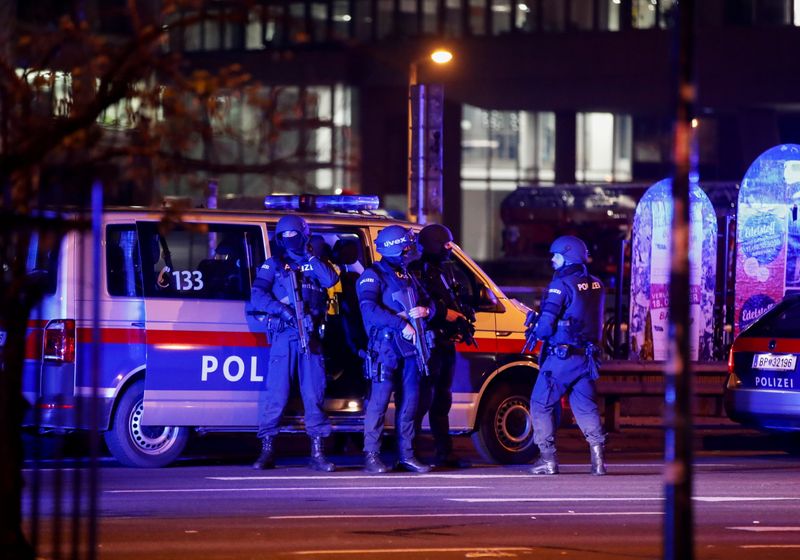 &copy; Reuters. رئيس بلدية فيينا: وفاة مدني ثان في هجوم وسط المدينة