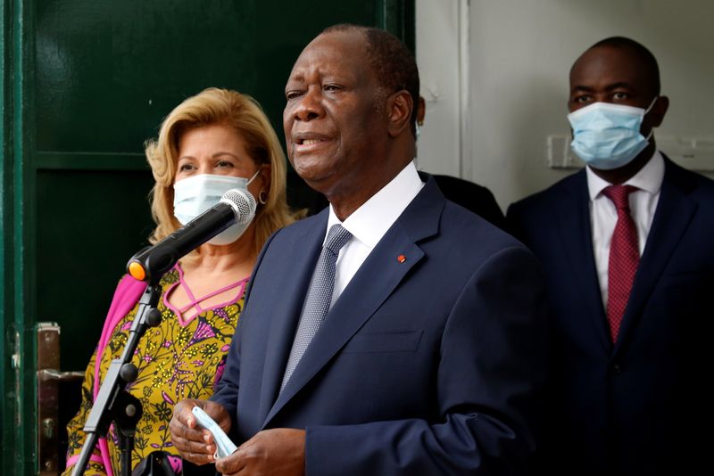 &copy; Reuters. مفوضية الانتخابات تعلن فوز رئيس ساحل العاج بفترة ثالثة