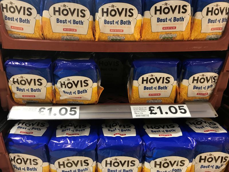 &copy; Reuters. FILE PHOTO: Loaves of Hovis bread are pictured on the shelves of a supermarket in Manchester