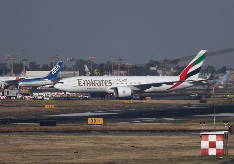 &copy; Reuters. طيران الإمارات تطلب من بعض طياريها الحصول على إجازة غير مدفوعة 12 شهرا
