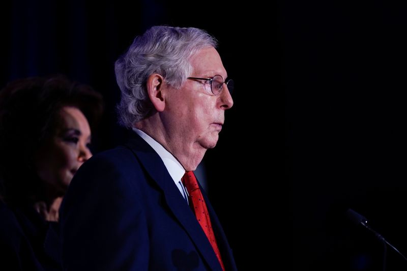 © Reuters. Senate Majority Leader Mitch McConnell (R-KY) holds a post election news conference as he declares victory, in Louisville