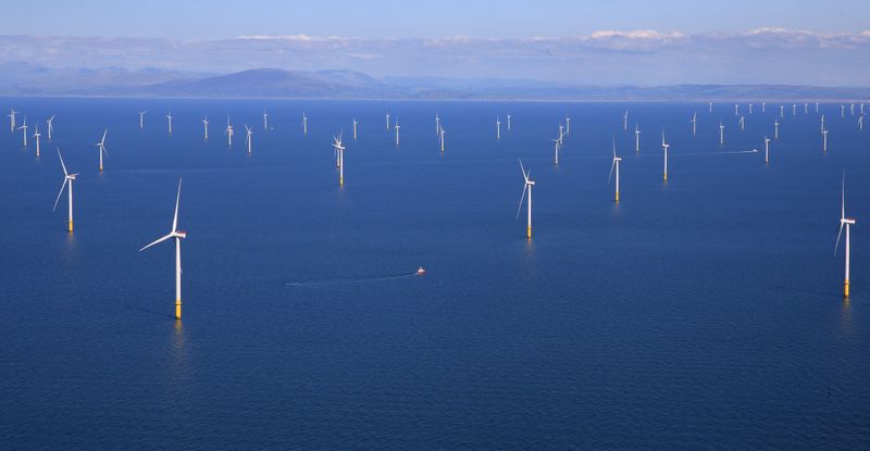 &copy; Reuters. FILE PHOTO: General view of the Walney Extension offshore wind farm operated by Orsted off the coast of Blackpool