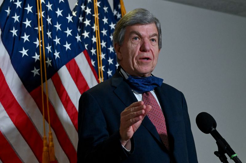 &copy; Reuters. FILE PHOTO: U.S. Senator Roy Blunt  speaks to reporters after a luncheon on Capitol Hill in Washington