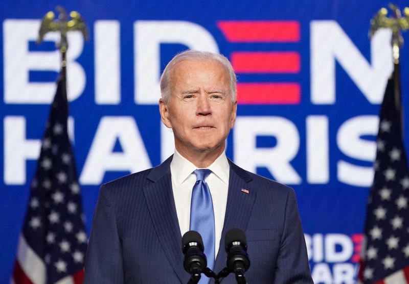 &copy; Reuters. El candidato presidencial demócrata Joe Biden habla sobre los resultados de las elecciones en Wilmington, Delaware