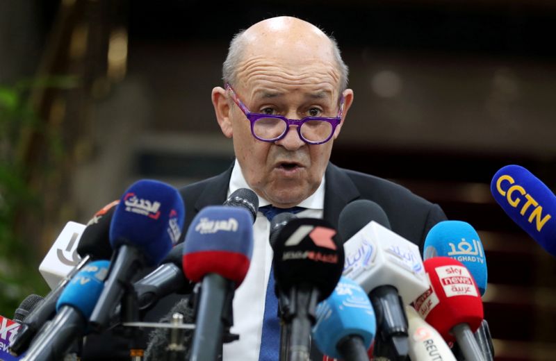 &copy; Reuters. وزير خارجية فرنسا يؤكد في القاهرة &quot;احترام بلاده العميق للإسلام&quot;