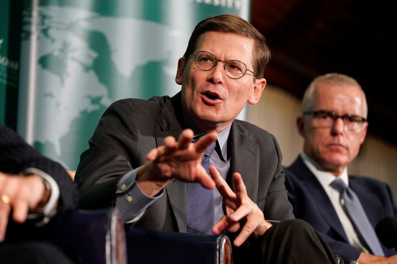 &copy; Reuters. Former CIA acting director Michael Morell speaks on election security in Washington.