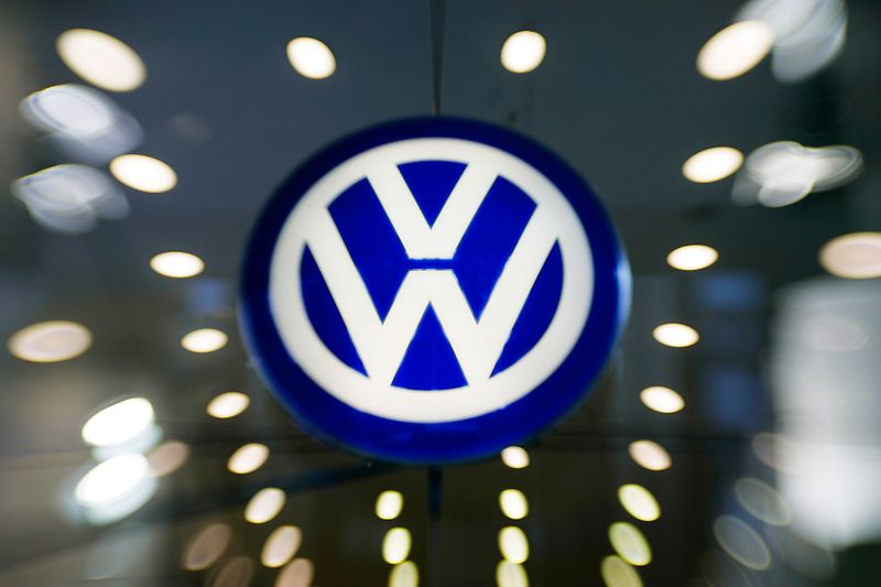 &copy; Reuters. VOLKSWAGEN À SUIVRE À LA BOURSE DE FRANCFORT