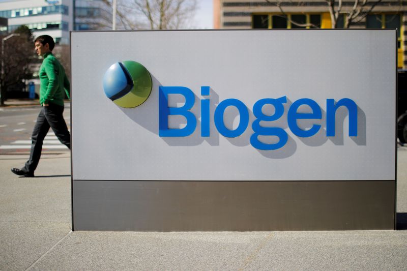 &copy; Reuters. FILE PHOTO: A sign marks a Biogen facility in Cambridge