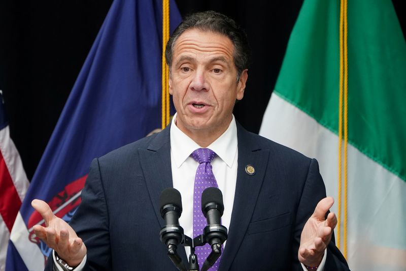 &copy; Reuters. FILE PHOTO: Governor of New York Andrew Cuomo speaks