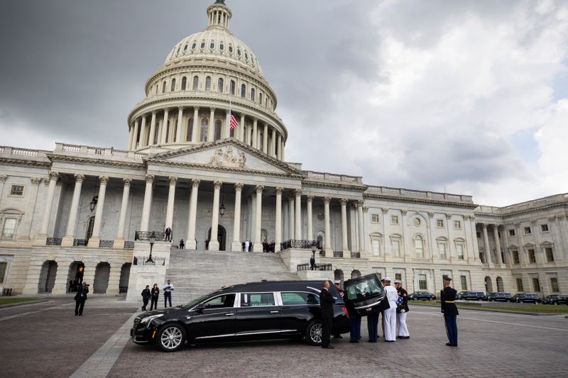 &copy; Reuters. وكالة: الديمقراطيون يضمنون السيطرة على مجلس النواب الأمريكي