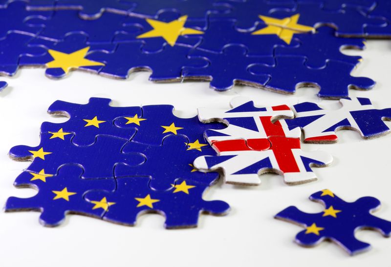 © Reuters. ACCORD POST-BREXIT: LONDRES ET BRUXELLES NE POURRONT PAS TENIR LEUR OBJECTIF DE LA MI-NOVEMBRE