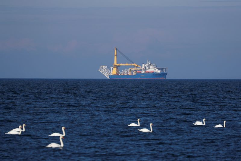 &copy; Reuters. FILE PHOTO: Pipe-laying vessel Akademik Cherskiy is seen in a bay near the Baltic Sea port of Baltiysk