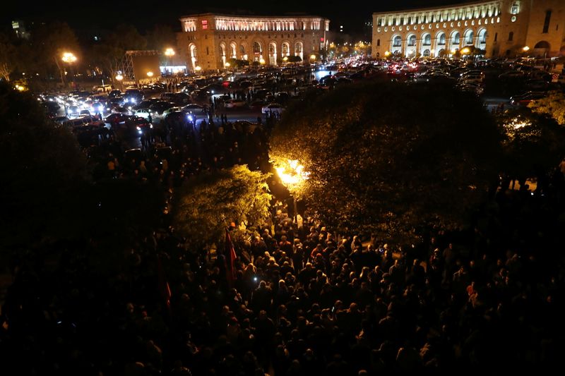 &copy; Reuters. برلمان أرمينيا يبحث إقالة رئيس الوزراء بعد وقف إطلاق النار في ناجورنو قرة باغ