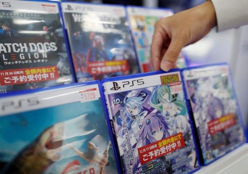 © Reuters. The logos of Sony PlayStation 5 are seen on the package of its' gaming software at the consumer electronics retailer chain Bic Camera in Tokyo