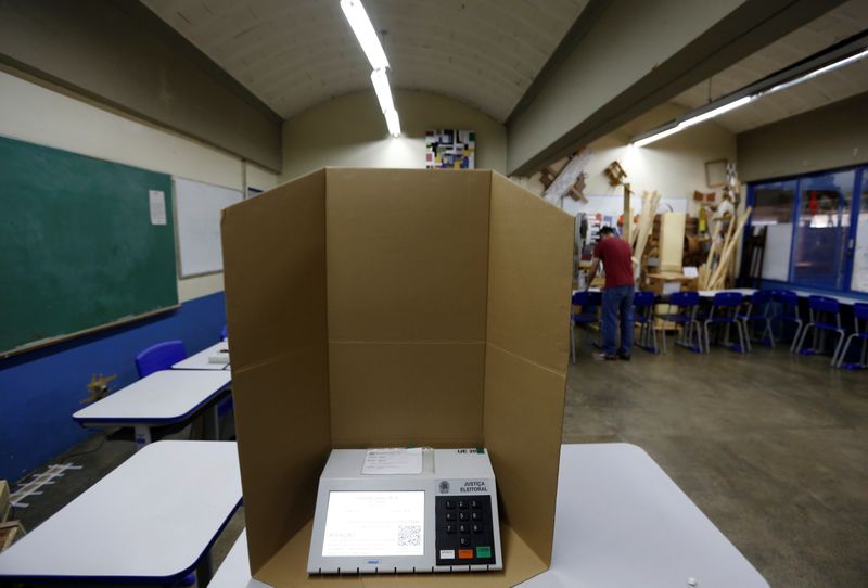 &copy; Reuters. Urna eletrônica em Brasília